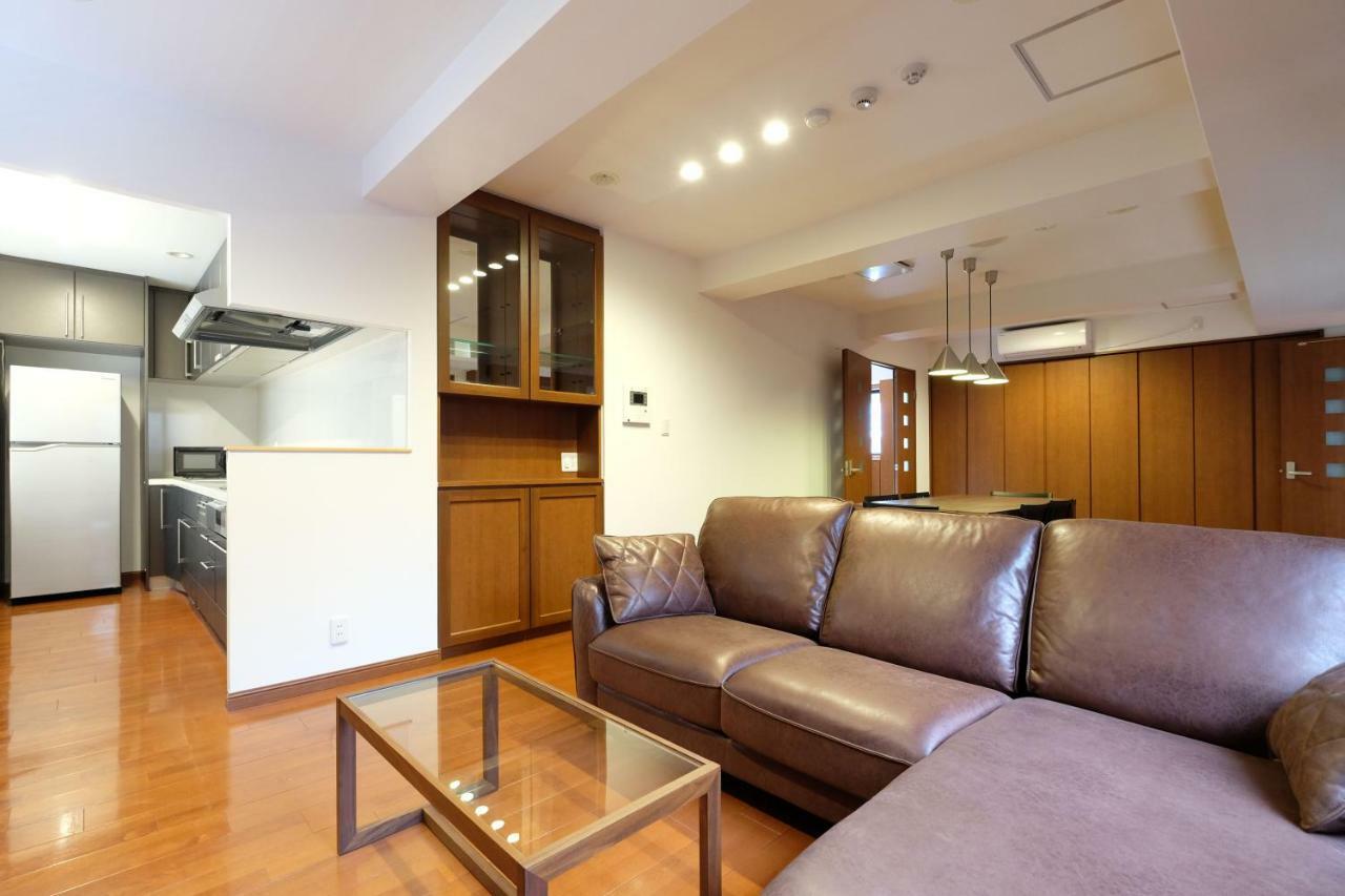 Ookini Hotels Nipponbashi Apartment Osaka Buitenkant foto