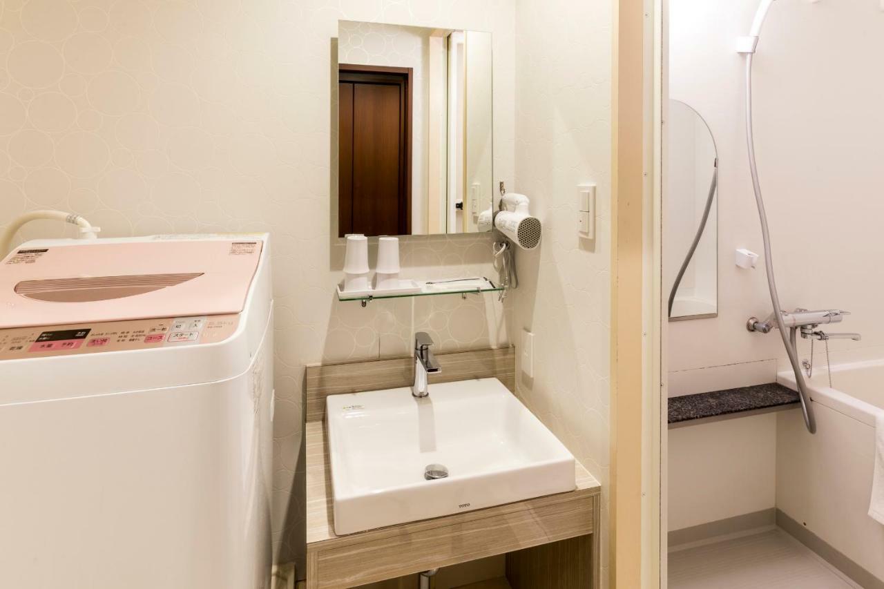 Ookini Hotels Nipponbashi Apartment Osaka Buitenkant foto