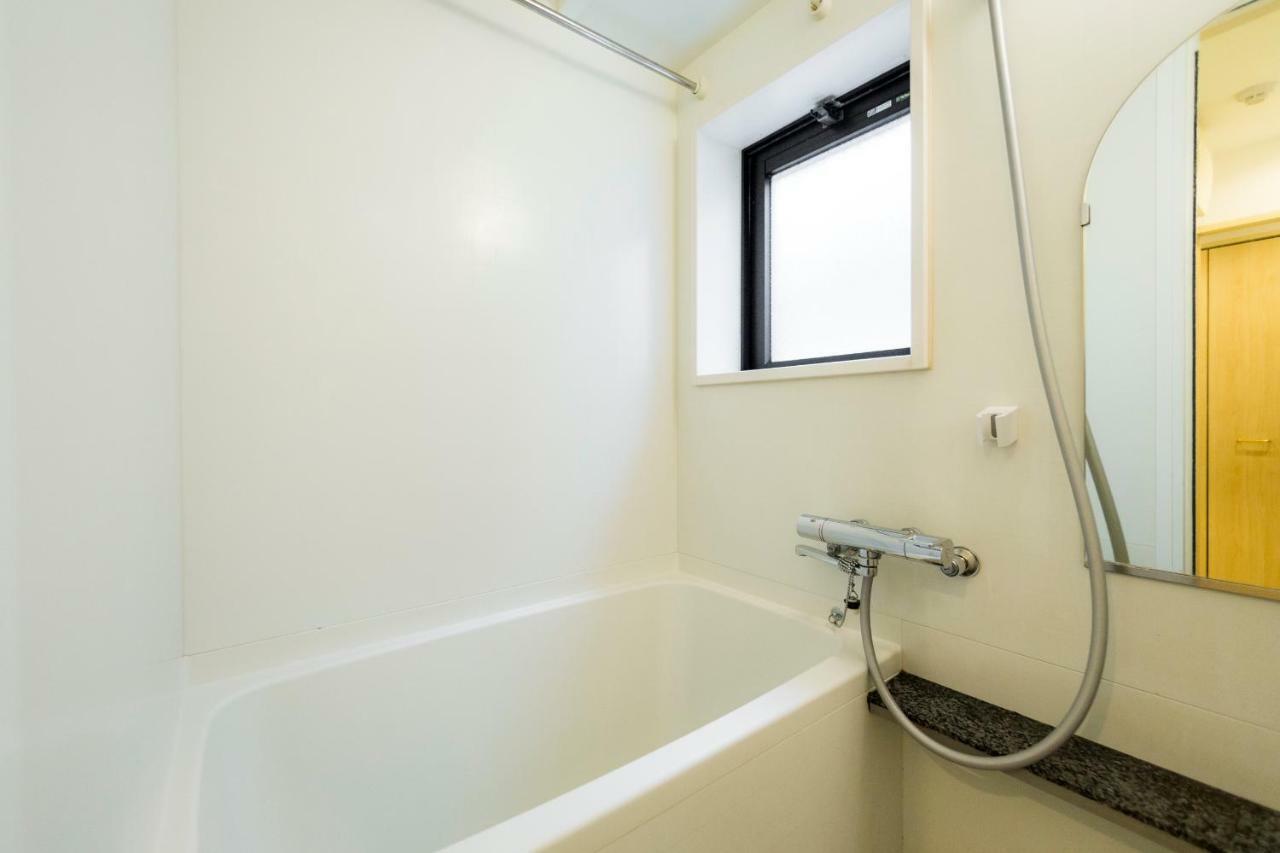 Ookini Hotels Nipponbashi Apartment Osaka Buitenkant foto